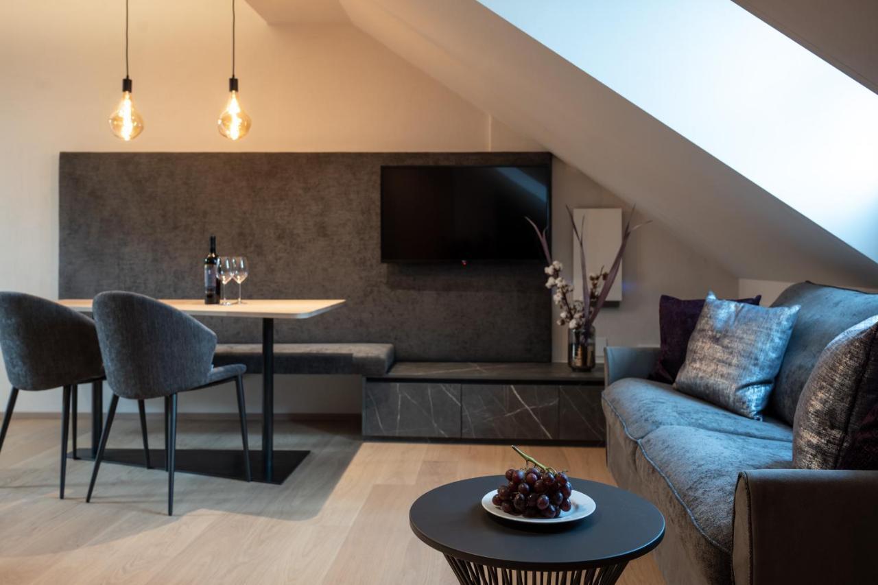 Schmitte Am Sonnenwirtsplatz Eppan In South Tyrol Apartment Appiano Sulla Strada Del Vino Exterior foto