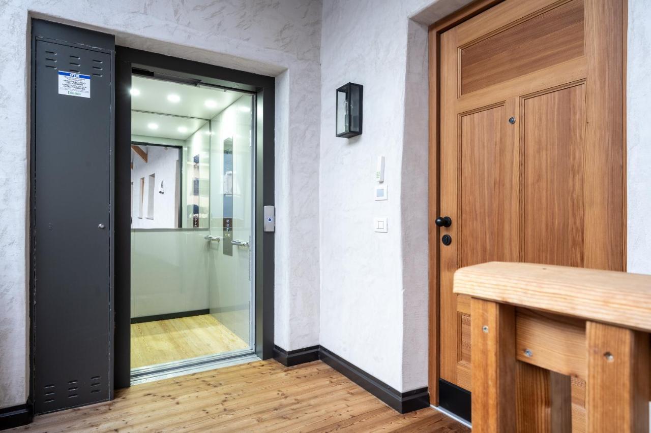 Schmitte Am Sonnenwirtsplatz Eppan In South Tyrol Apartment Appiano Sulla Strada Del Vino Exterior foto